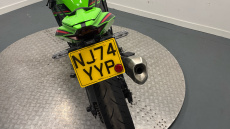 Kawasaki Ninja Zx 4 ZX400SRFNN (24MY)